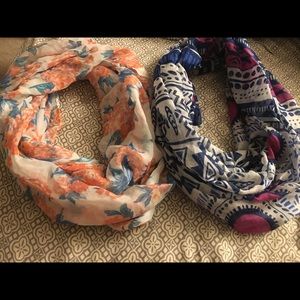 Set of 2 Infinity Scarves